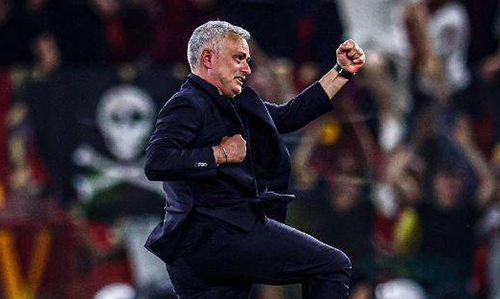 穆里尼奥最喜欢的阵型