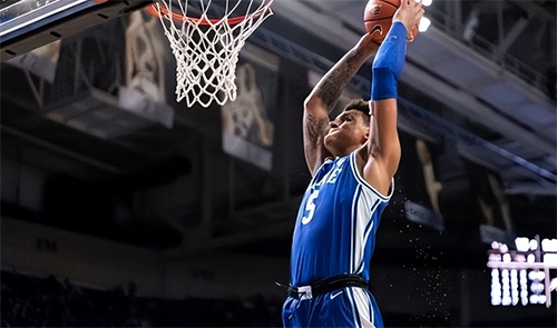 保罗·班凯罗简介