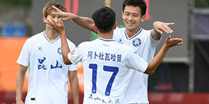 中甲第五轮：昆山队3:0北京理工 昆山队实力碾压