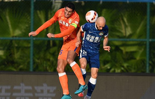 中超：6月28日山东泰山2比0胜河南嵩山龙门 金敬道破门