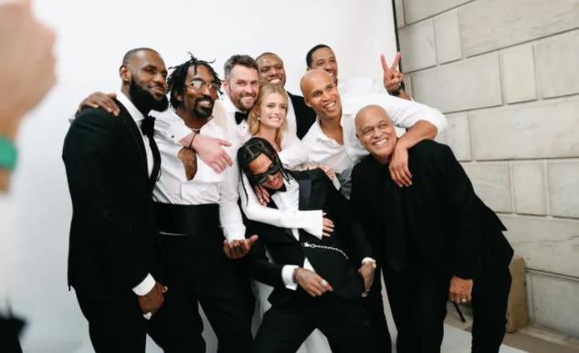 骑士球员乐福大婚都有谁参加