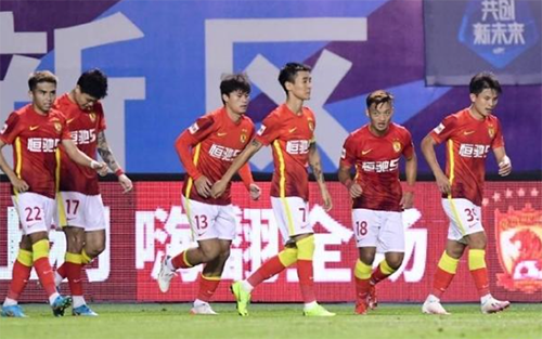 中超：6月30日广州FC1比2不敌武汉三镇 逆转广州2分领跑