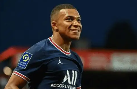 基利安·姆巴佩什么星座