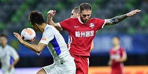 梅州客家足球队老板是谁