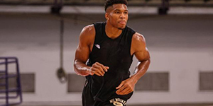 nba字母哥是哪个队的