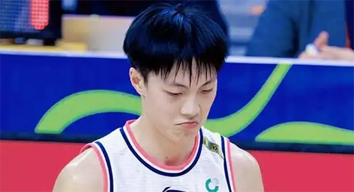 cba胡明轩是什么民族