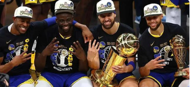 库里替勇士拒绝杜兰特？