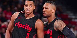 开拓者有几个总冠军