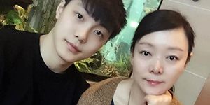 杜锋和胡明轩妈妈什么关系