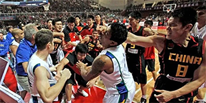 中国男篮与黎巴嫩男篮打架事件