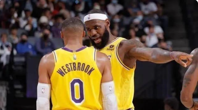 湖人为什么打不过勇士？