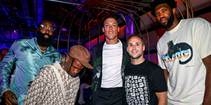 哈登晒与恩比德参加派对照