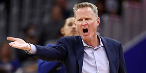 史蒂夫科尔球员时期打什么位置