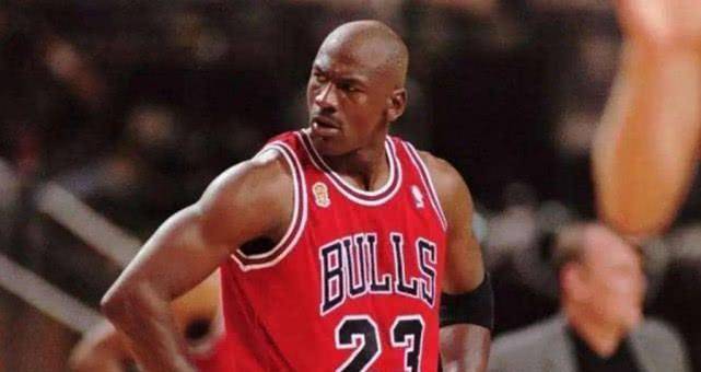 乔丹最巅峰的一个赛季