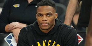 威少新经纪人是谁