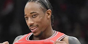 2021/2022赛季德罗赞数据多少