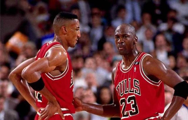 为什么称乔丹为篮球之神