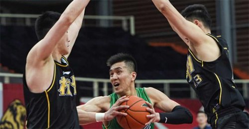 郭艾伦为什么要离队