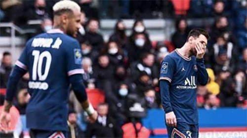 内马尔为什么被球迷嘘