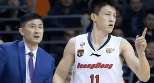 国内媒体人刘宝杰爆料周鹏加盟深圳男篮 等待官宣