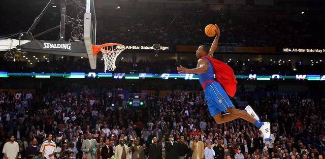 霍华德14赛季场均篮板上双 现役第1却无球可打