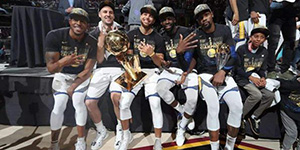 2018年勇士夺冠阵容