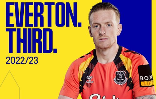 埃弗顿球衣是什么牌子