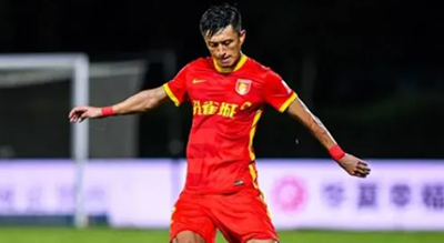 中超第13轮：河北队0-7山东泰山 克雷桑连续7轮破门刘彬彬双响