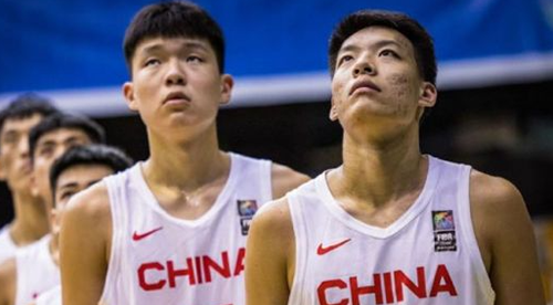 U18男篮亚青赛中国大胜卡塔尔 成首支晋级四强四强球队