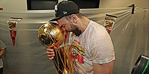 马克加索尔有几个总冠军