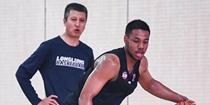 祝铭震哪国混血