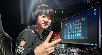 RNG小明是什么星座