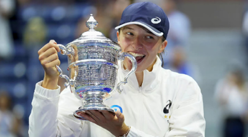 2022美网女单决赛：大满贯第三冠 斯瓦泰克2-0贾巴尔捧杯