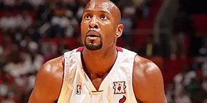 阿朗佐莫宁生涯场均数据一览