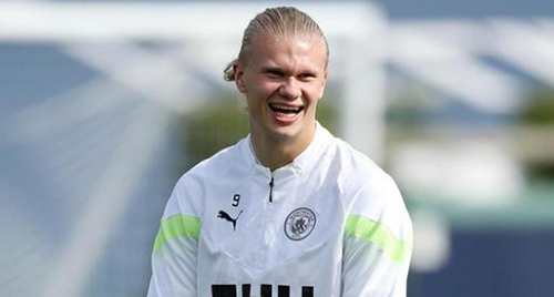 英超第8轮：狼队0-3曼城 哈兰德破门狼队输球又输人