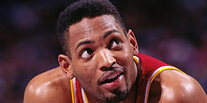 罗伯特霍里七个冠军都是哪个队的