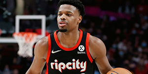 2022丹尼斯史密斯在哪队