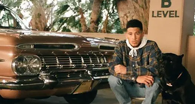 德文·布克是球星吗