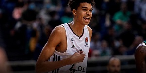 NBA球员文班亚马个人资料