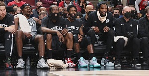 篮网三巨头104分是哪场