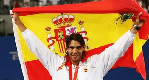 纳达尔是哪国人