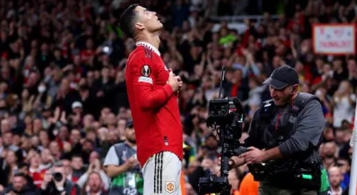 欧联杯小组赛：曼联3-0谢里夫 C罗回归破门拉什福德进球