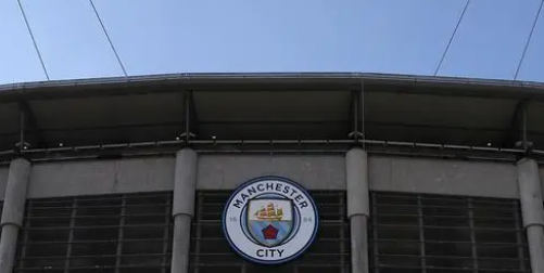 津琴科什么时候加盟的曼城