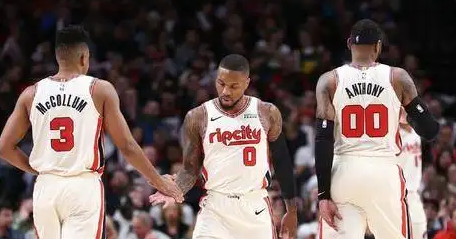 开拓者是哪里的球队