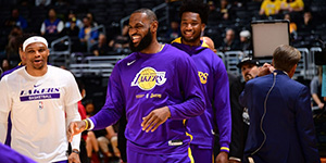 2022/2023NBA常规赛湖人VS雄鹿比赛预测