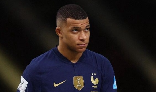 姆巴佩获2022世界杯金靴奖 世界杯决赛上演帽子戏法