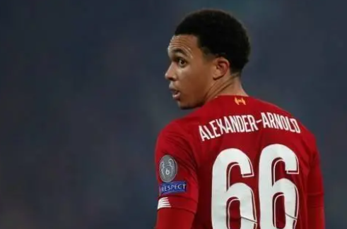 阿诺德穿几号球衣