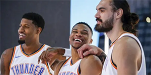 卡佩拉和亚当斯谁厉害