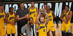 2022/2023赛季阿尔瓦拉多年薪多少