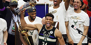 雄鹿第一个总冠军是哪一年